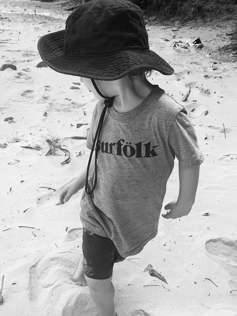surfölk tee | grey marle